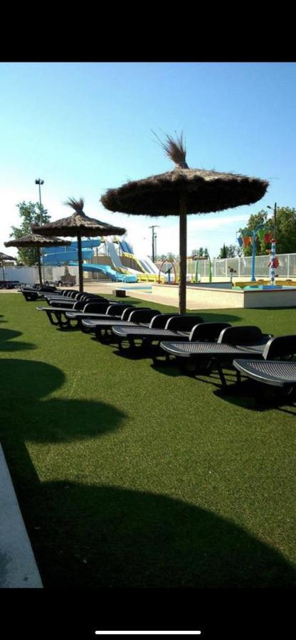 Camping 4 Etoiles Le Bosc Saint Cyrpien Mobil Home Zewnętrze zdjęcie